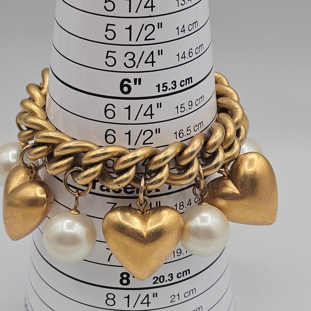 Anne Klein Puffy Heart Charm Bracelet Faux Pearl Chunky Gold Tone Chain 6.5in. - Picture 2 of 13
